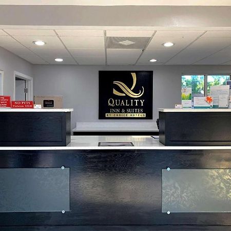 Quality Inn & Suites Near Панама-Сити Экстерьер фото