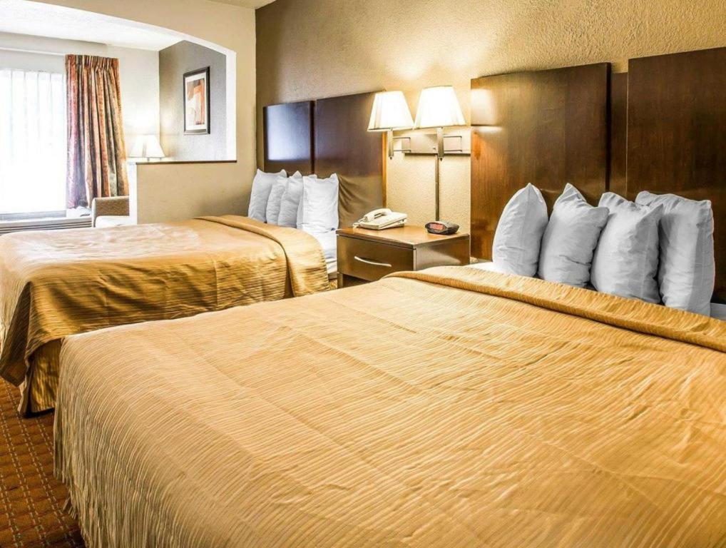 Quality Inn & Suites Near Панама-Сити Экстерьер фото