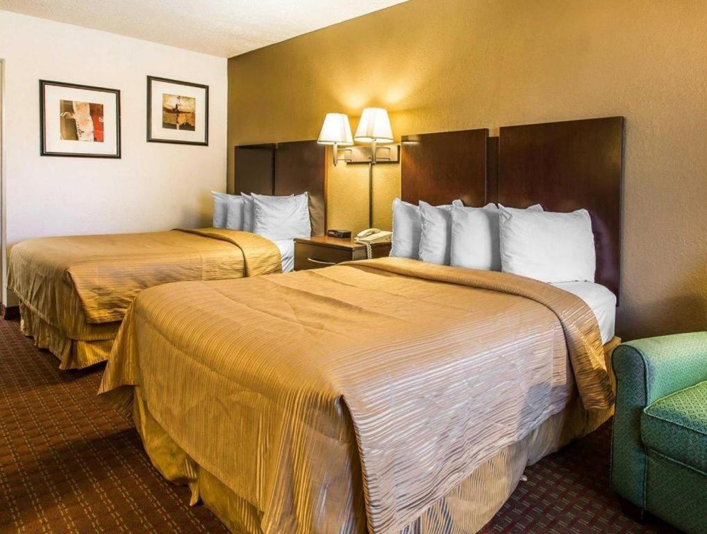 Quality Inn & Suites Near Панама-Сити Экстерьер фото