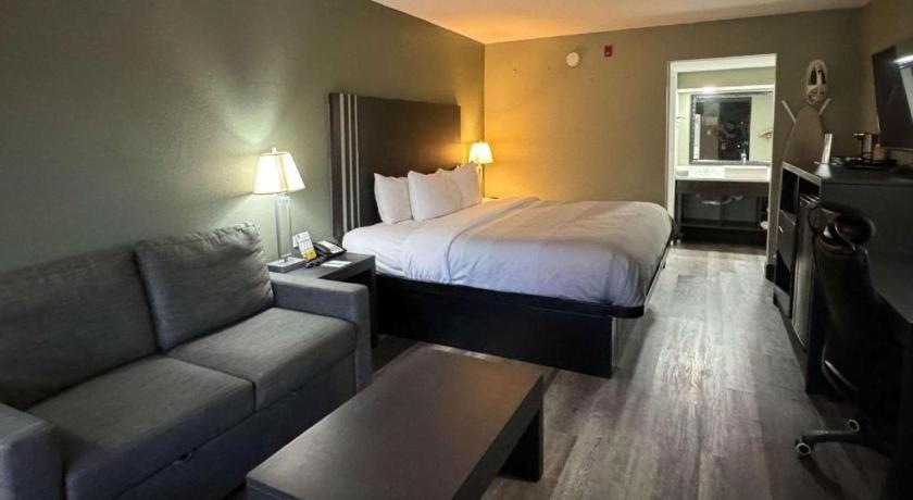 Quality Inn & Suites Near Панама-Сити Экстерьер фото